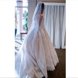 Long white cathedral wedding veil